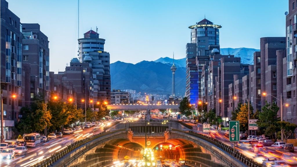 انجمن بلاک چین ایران می‌گوید قانونگذاران واجد شرایط نیستند.